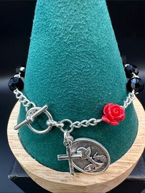 Black Crystal Faith Charm Bracelet Cross Communion Medal Red Rose Silver Toggle
